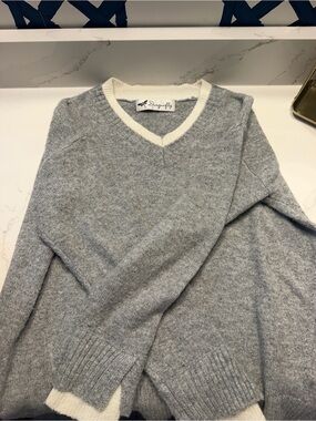 Dragonfly Gray V-Neck Sweater with Cream Trim